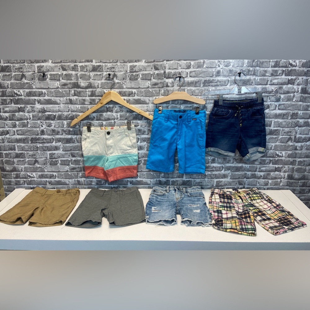 Boys shorts 3T